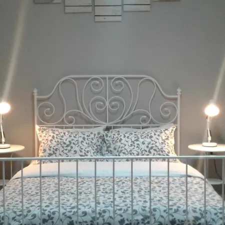 Vittoriosa Inn 홈스테이 비르구